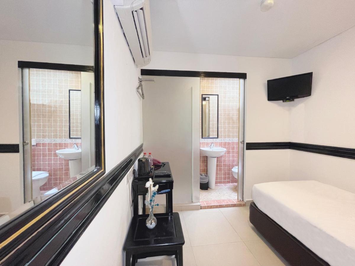 The Snooze Hotel Marine Parade Singapore Ngoại thất bức ảnh